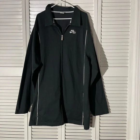 3x Nike zip up jacket. - Picture 1 of 5
